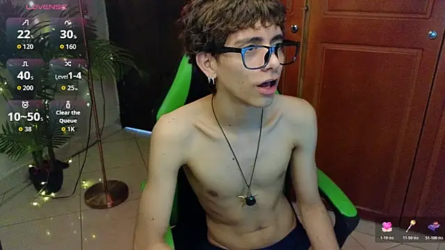 Matty Sparkk online show from April 2026 01:07:02 PM