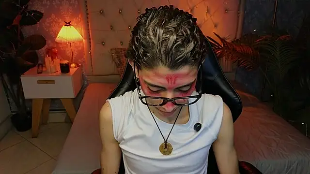 Matty Sparkk online show from March 2026 01:24:01 PM