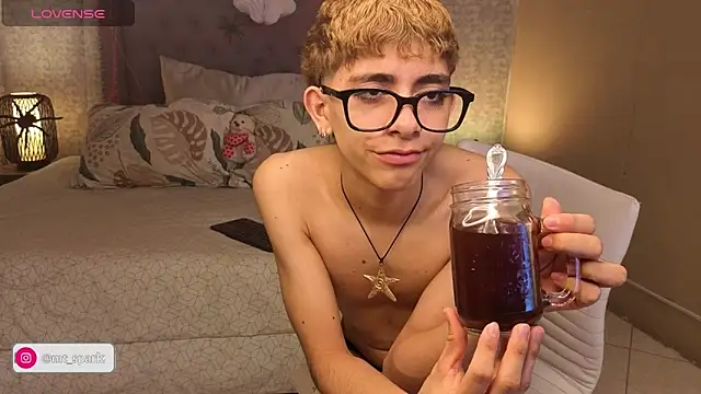 Snapshot of Matty_Sparkk chatting on October 2025 01:33:01 PM Matty Sparkk online show from October 2025 01:33:01 PM