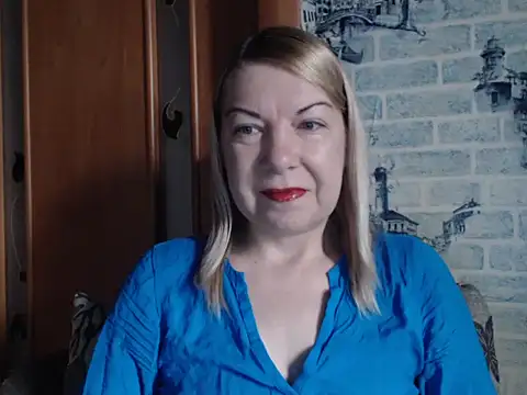 Lillia Ray online show from March 2026 07:42:01 AM