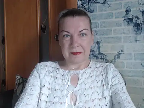 Lillia Ray online show from April 2026 02:45:01 PM