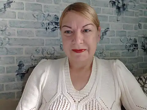 Snapshot of Lillia_Ray chatting on October 2025 07:53:02 AM Lillia Ray online show from October 2025 07:53:02 AM