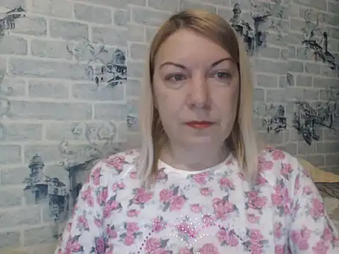 Lillia Ray online show from December 2025 01:43:02 PM