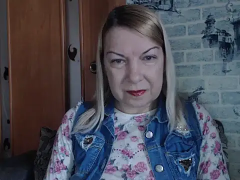 Lillia Ray online show from March 2026 08:41:02 AM