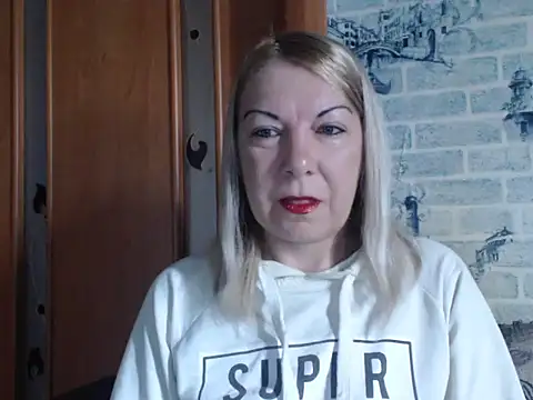 Snapshot of Lillia_Ray chatting on April 2026 06:20:01 AM Lillia Ray online show from April 2026 06:20:01 AM