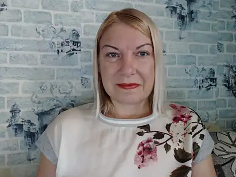 Snapshot of Lillia_Ray chatting on September 2025 06:40:02 AM Lillia Ray online show from September 2025 06:40:02 AM