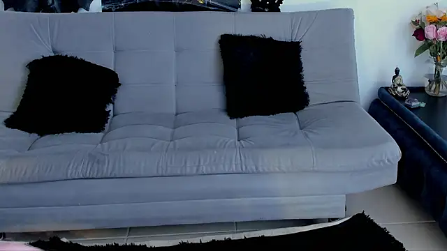 Snapshot of pauline_rouge chatting on October 2025 01:11:01 PM pauline rouge online show from October 2025 01:11:01 PM