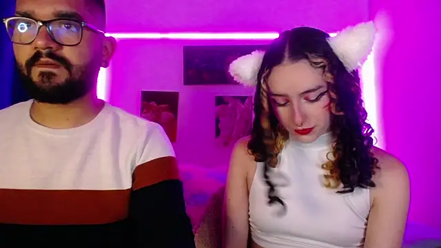 Snapshot of TwinFlamesX chatting on September 2025 06:42:02 AM TwinFlamesX online show from September 2025 06:42:02 AM