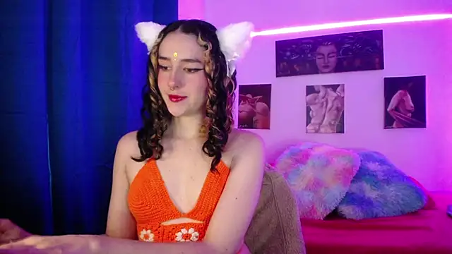 Snapshot of TwinFlamesX chatting on October 2025 12:19:02 PM TwinFlamesX online show from October 2025 12:19:02 PM