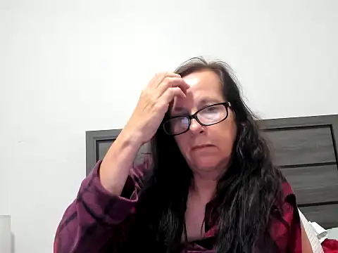 peachgoddess online show from April 2026 03:00:02 AM