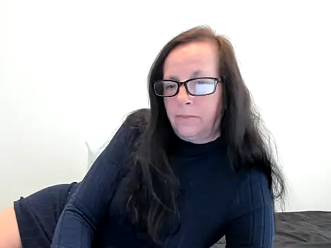 peachgoddess online show from March 2026 01:44:01 PM