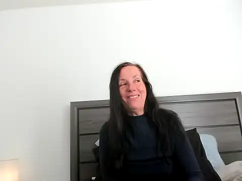 Snapshot of peachgoddess chatting on November 2025 03:28:02 PM peachgoddess online show from November 2025 03:28:02 PM