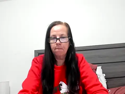 peachgoddess online show from December 2025 01:45:01 PM