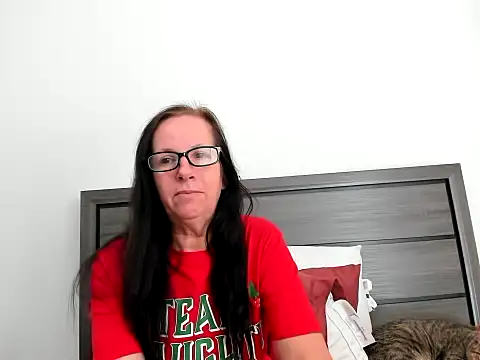 peachgoddess online show from December 2025 02:41:02 PM