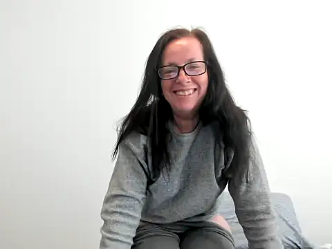 peachgoddess online show from March 2026 01:40:02 PM