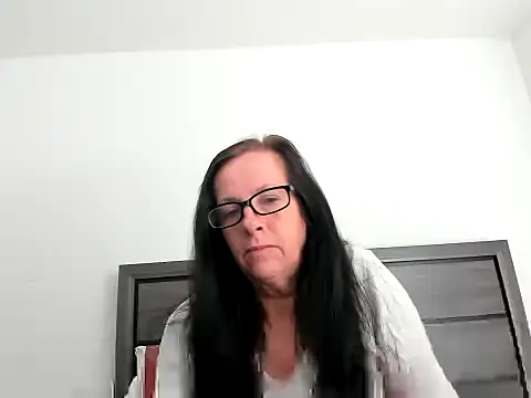 peachgoddess online show from November 2025 02:16:01 PM