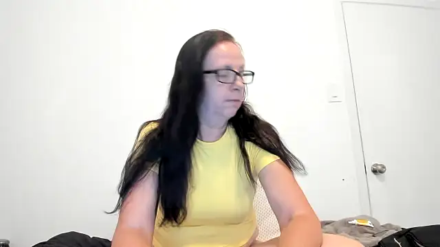 peachgoddess online show from May 2026 12:21:02 PM