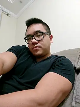 awesometeacher33 online show from October 2025 04:00:01 AM