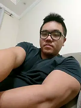 awesometeacher33 online show from September 2025 04:13:02 AM