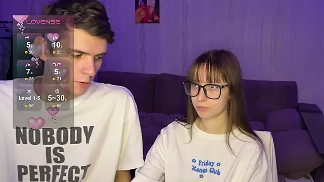 Romanhavesweetydick777 online show from November 2025 04:43:02 PM