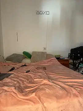 DarkVelvet online show from November 2025 10:10:02 AM