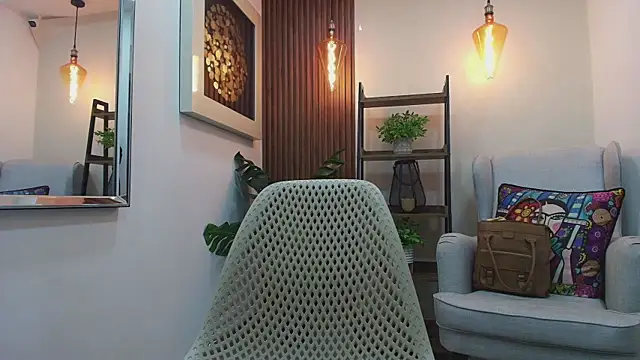 Coral Lise online show from September 2025 11:57:01 AM