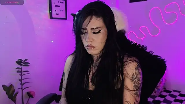 AnfisaLetyagho online show from January 2026 10:38:02 PM