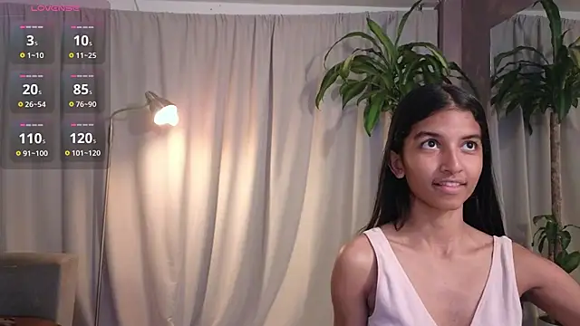 YuliethPetite online show from February 2026 12:16:02 PM