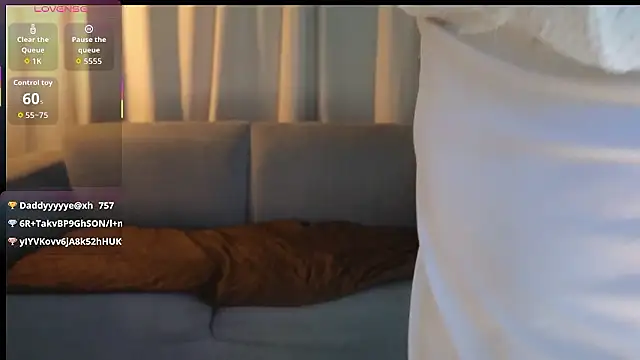 YuliethPetite online show from January 2026 11:15:02 AM