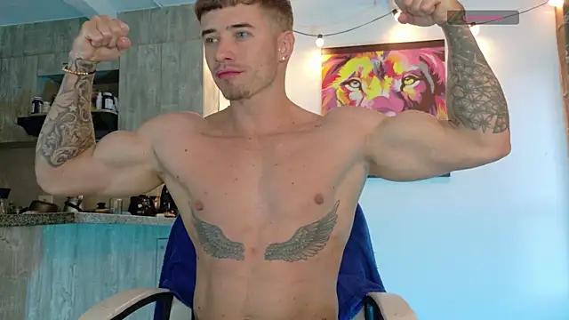 Ryannblue07 online show from May 2026 10:28:01 PM
