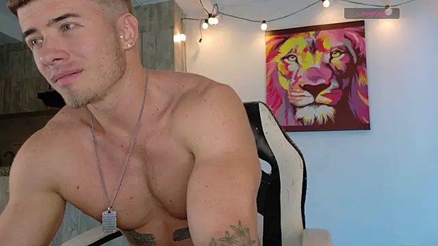 Ryannblue07 online show from May 2026 10:22:01 PM