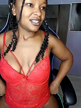 ShyTiny Bae online show from October 2025 01:06:01 AM
