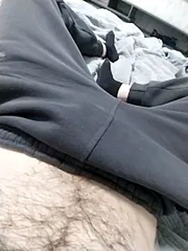 MaksDzubaV online show from January 2026 10:04:01 PM