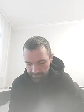 MaksDzubaV online show from October 2025 06:47:01 AM