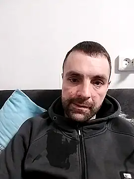 MaksDzubaV online show from April 2026 05:30:02 PM