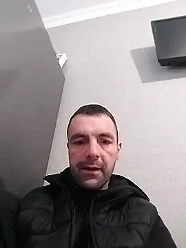 MaksDzubaV online show from March 2026 06:48:01 AM