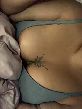 Snapshot of mariabootyyy chatting on September 2025 08:33:01 PM mariabootyyy online show from September 2025 08:33:01 PM