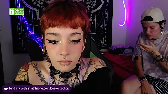 lovelockedlips online show from September 2025 02:29:01 AM