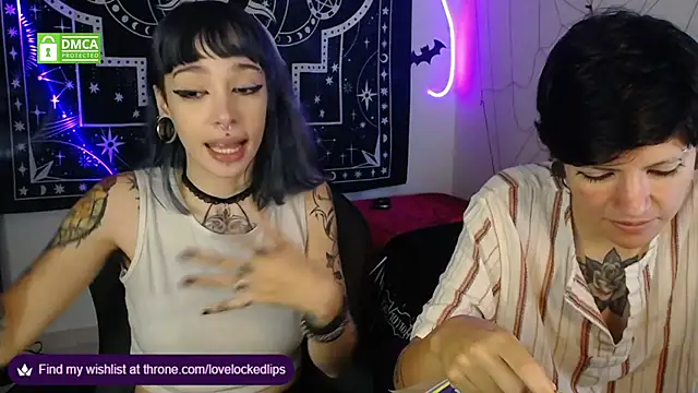 lovelockedlips online show from November 2025 09:07:01 PM