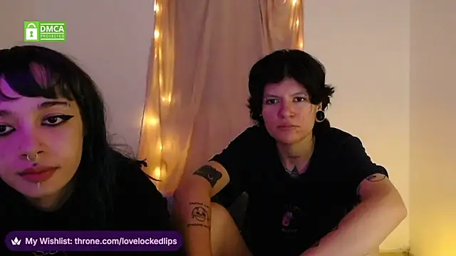 lovelockedlips online show from February 2026 02:44:02 AM