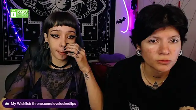 lovelockedlips online show from December 2025 02:23:01 AM