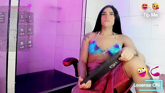 Dayana Dias online show from September 2025 11:03:01 AM