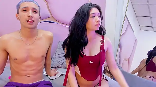 LauryAndNarem69 online show from September 2025 07:29:01 AM