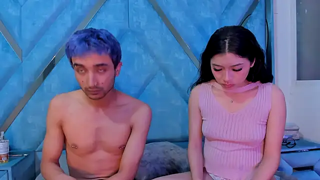 LauryAndNarem69 online show from October 2025 08:46:02 AM