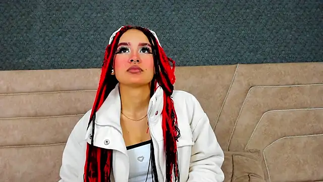 Snapshot of alice_foxred chatting on March 2025 12:12:01 PM alice foxred online show from March 2025 12:12:01 PM