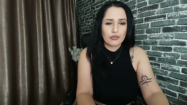 missdyaa online show from November 2025 12:14:02 AM