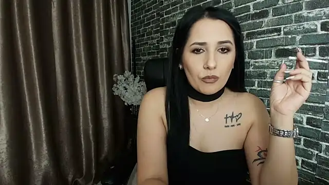 missdyaa online show from October 2025 11:57:02 PM