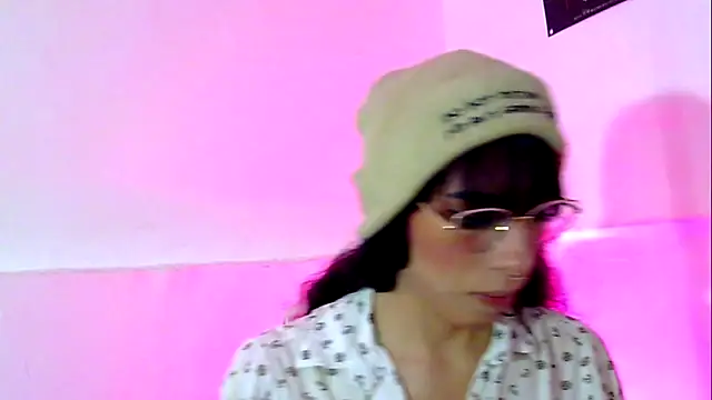 kattycat  online show from October 2025 08:43:01 PM