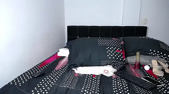 Snapshot of Lia_Liaa chatting on March 2025 12:15:02 AM Lia Liaa online show from March 2025 12:15:02 AM