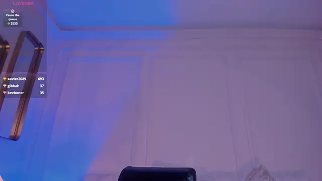 CandaseRussell online show from March 2026 08:26:33 AM